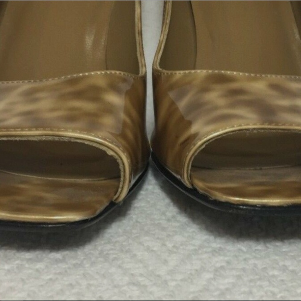 Stuart Weitzman Linda Light Tortoise Pump Size 7.5 - Picture 7 of 8